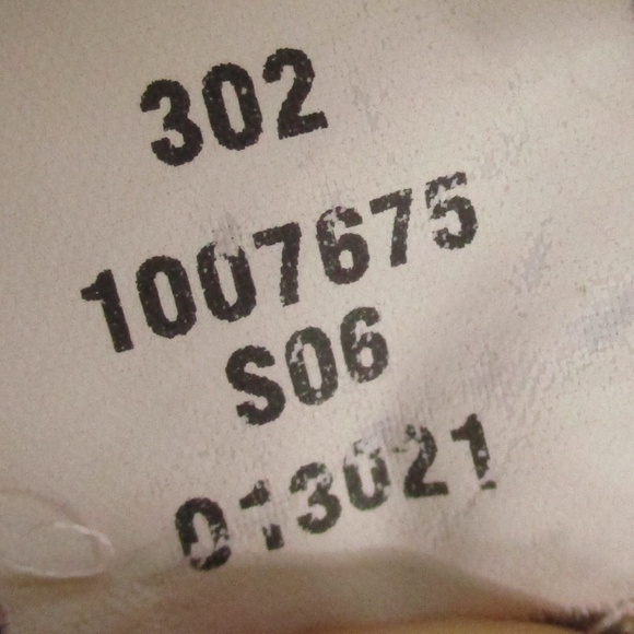 The North Face Windbreaker Jacket Women's Medium Green Gray Full Zip Outdoors - Picture 9 of 9